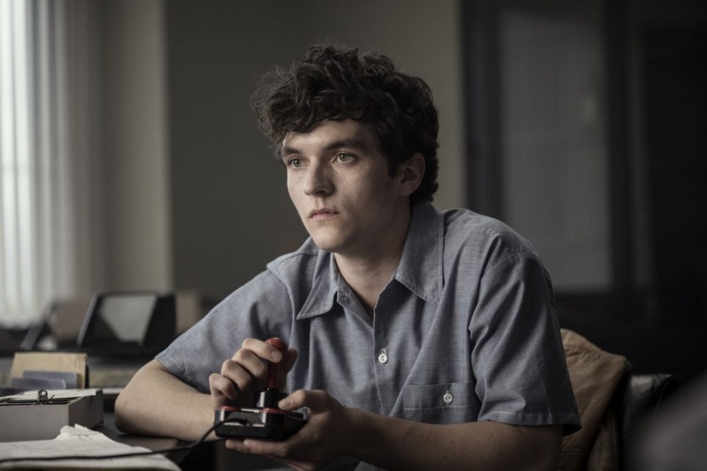 Dit zijn alle eindes van 'Black Mirror'-film 'Bandersnatch' (al is er volgens critici maar één echt slot)