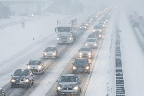 Wintersporters opgelet: langdurige sneeuwval hindert terugreis naar Nederland