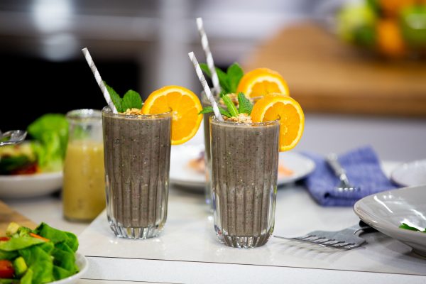 Allemaal leuk en aardig, die smoothies, maar hoe gezond zijn ze nou echt?