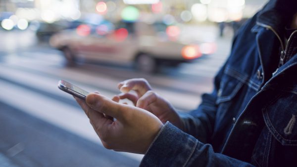 Waarom je volgens onderzoeker Lieke niet slechter gaat schrijven door WhatsApp-taal