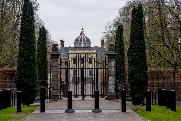Koning Willem-Alexander met gezin verhuisd naar nieuw 'optrekje'