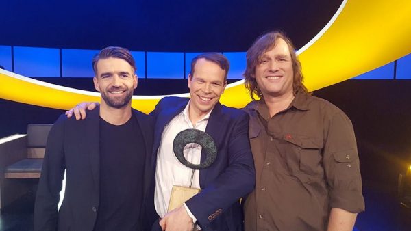 Hoezo bloed, zweet en tranen: ultracoole Peter Hein van Mulligen wint 'De Slimste Mens'