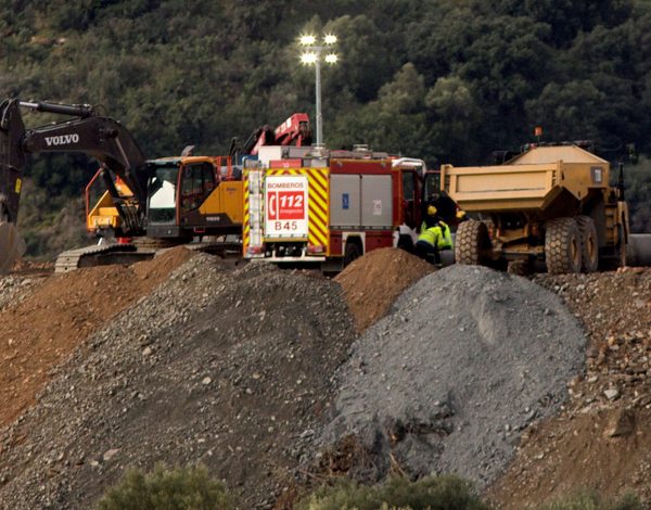 Zoektocht naar Julen stap dichterbij, tunnel voor redding op juiste diepte