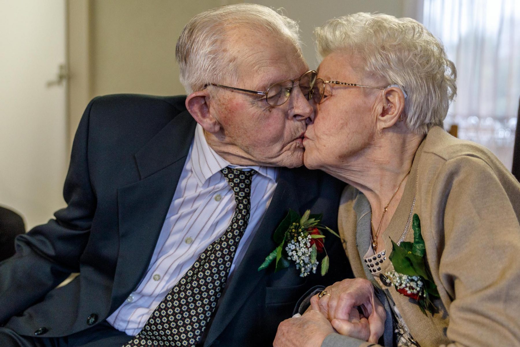 Arend en Aaltje zijn 81 jaar getrouwd en daarmee het langstgetrouwde stel ooit in Nederland