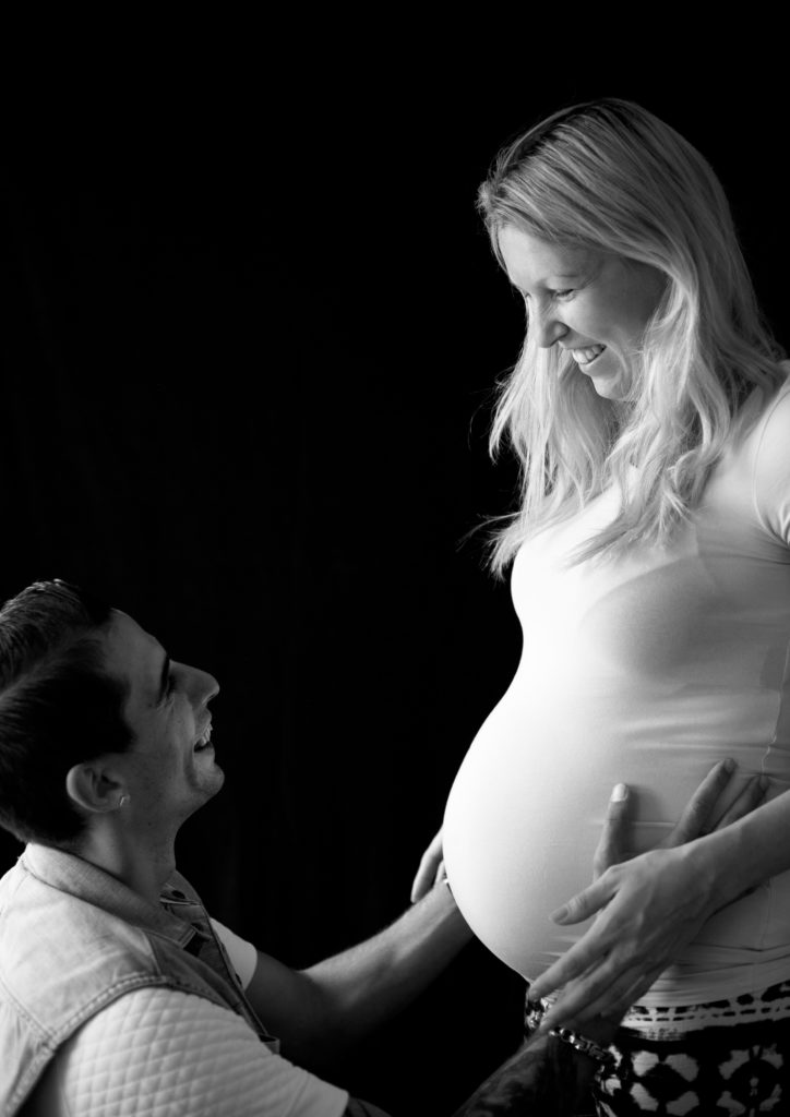 Heaven Leigh 24 weken zwanger - Heaven Leigh was zwanger van een eeneiige drieling