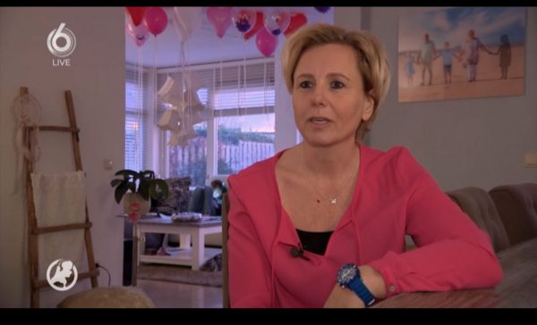 Taart en tranen: Natasja's doodgeboren dochter Jolie is eindelijk geregistreerd