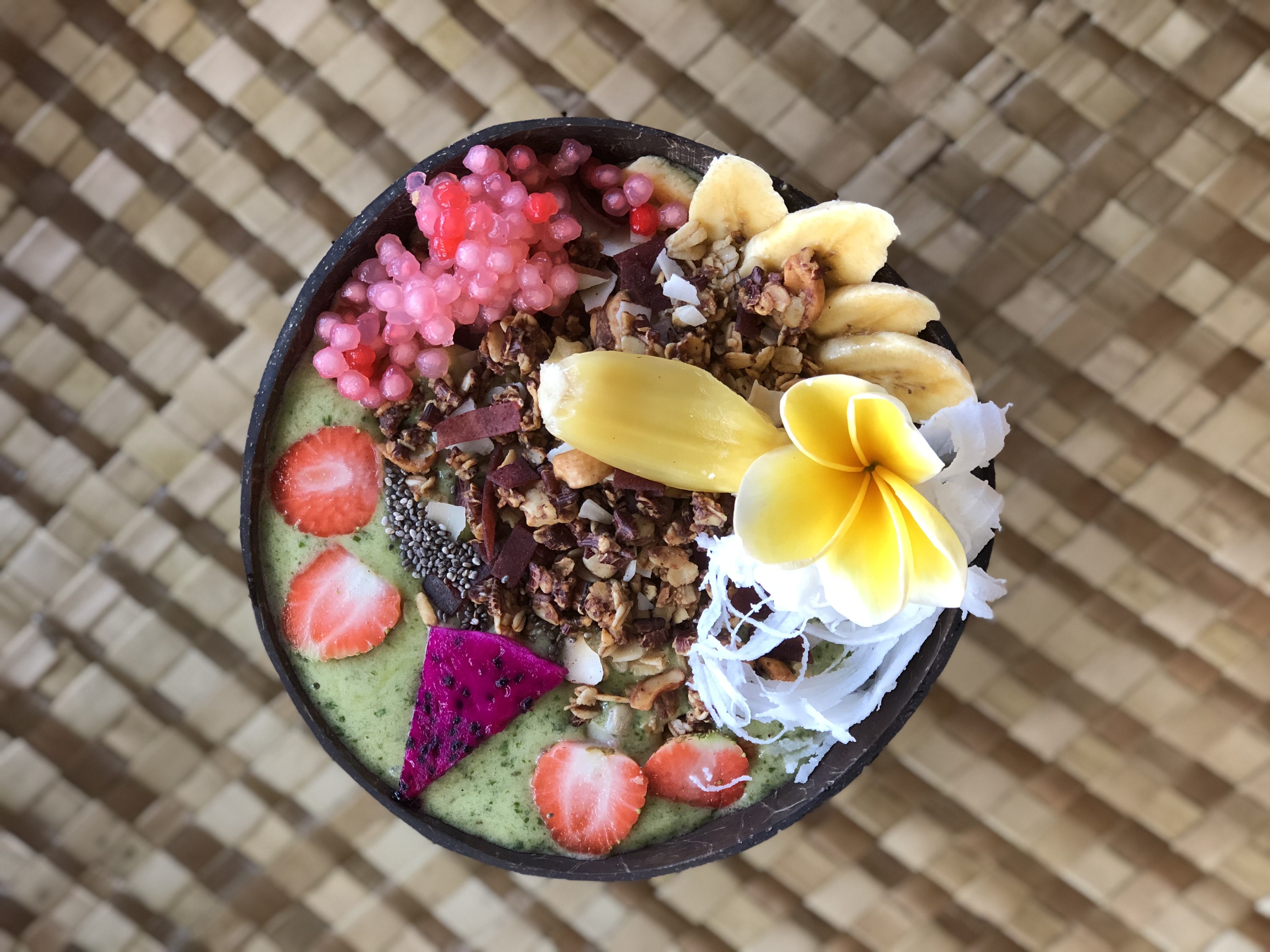 Yellow Flower smoothiebowl bali