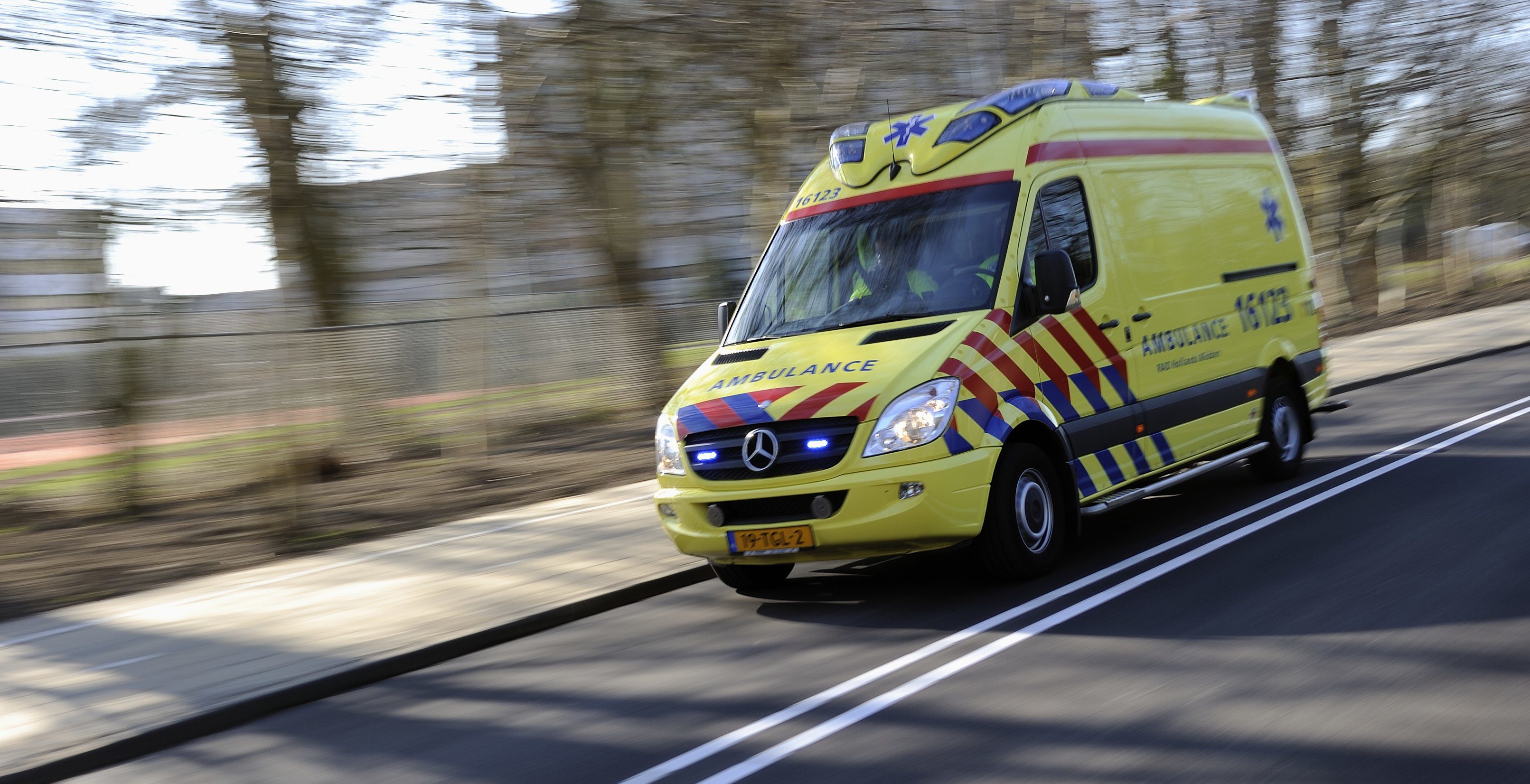 ambulance klemgereden