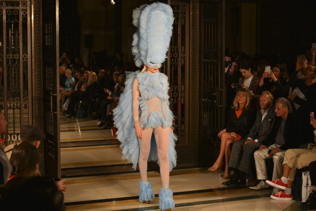 Pam Hogg - Runway - LFW September 2018