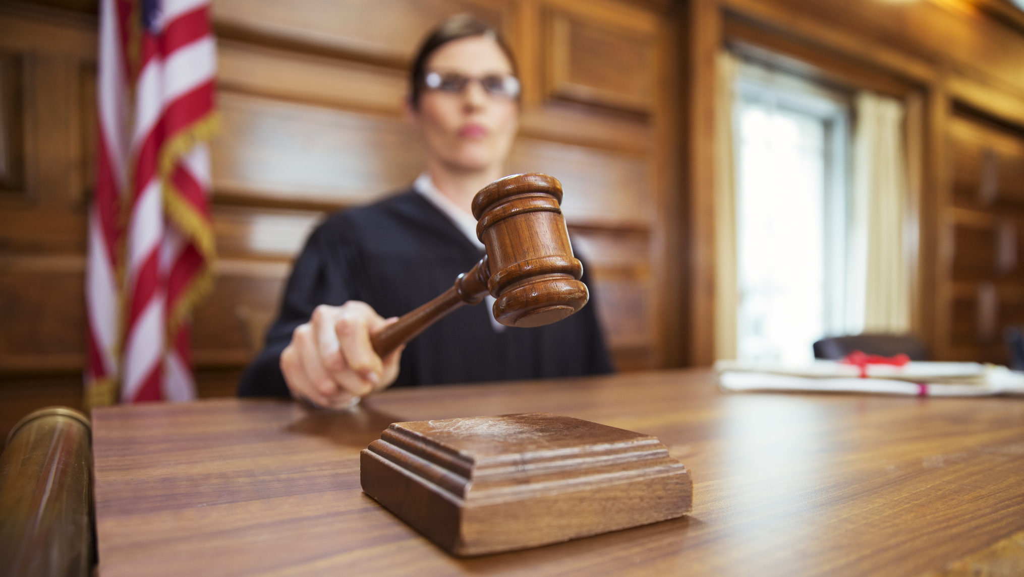 30-jarige man sleept ouders voor de rechter