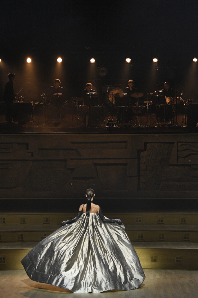 Stephane Rolland : Runway - Paris Fashion Week - Haute Couture Fall Winter 2018/2019