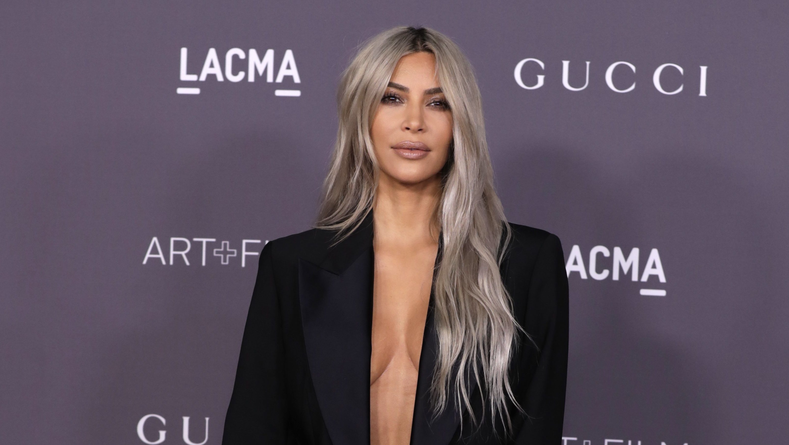 Kim Kardashian fotoshop