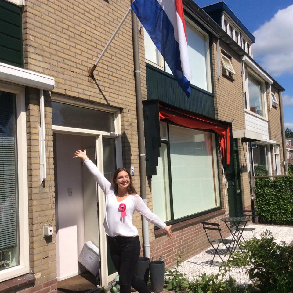 geslaagd eindexamen foto vlag