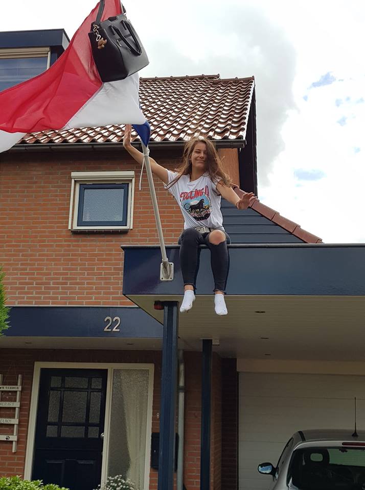 geslaagd eindexamen foto vlag