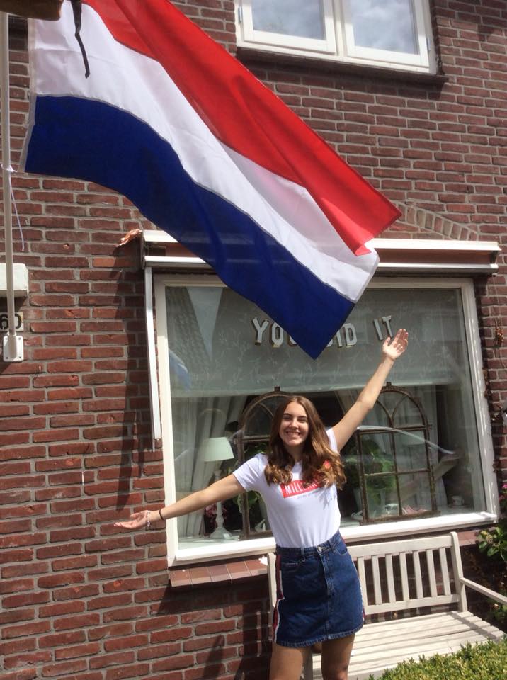 geslaagd eindexamen foto vlag