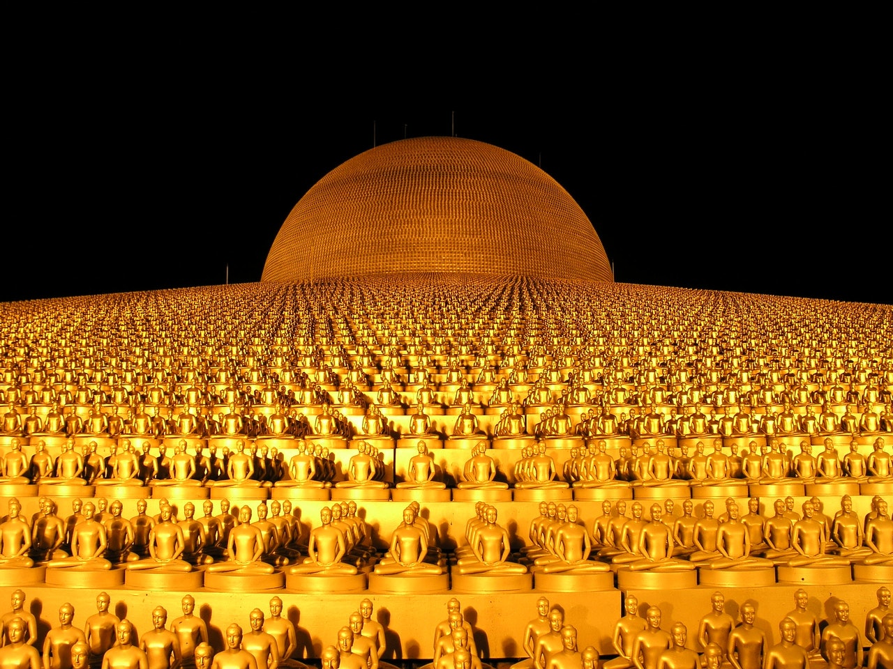 Wat Phra Dhammakaya