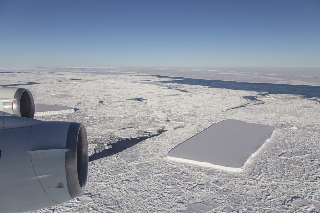 ijsplaat antarctica nasa