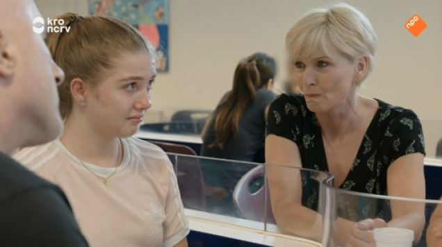 Moeder in gevangenis NPO