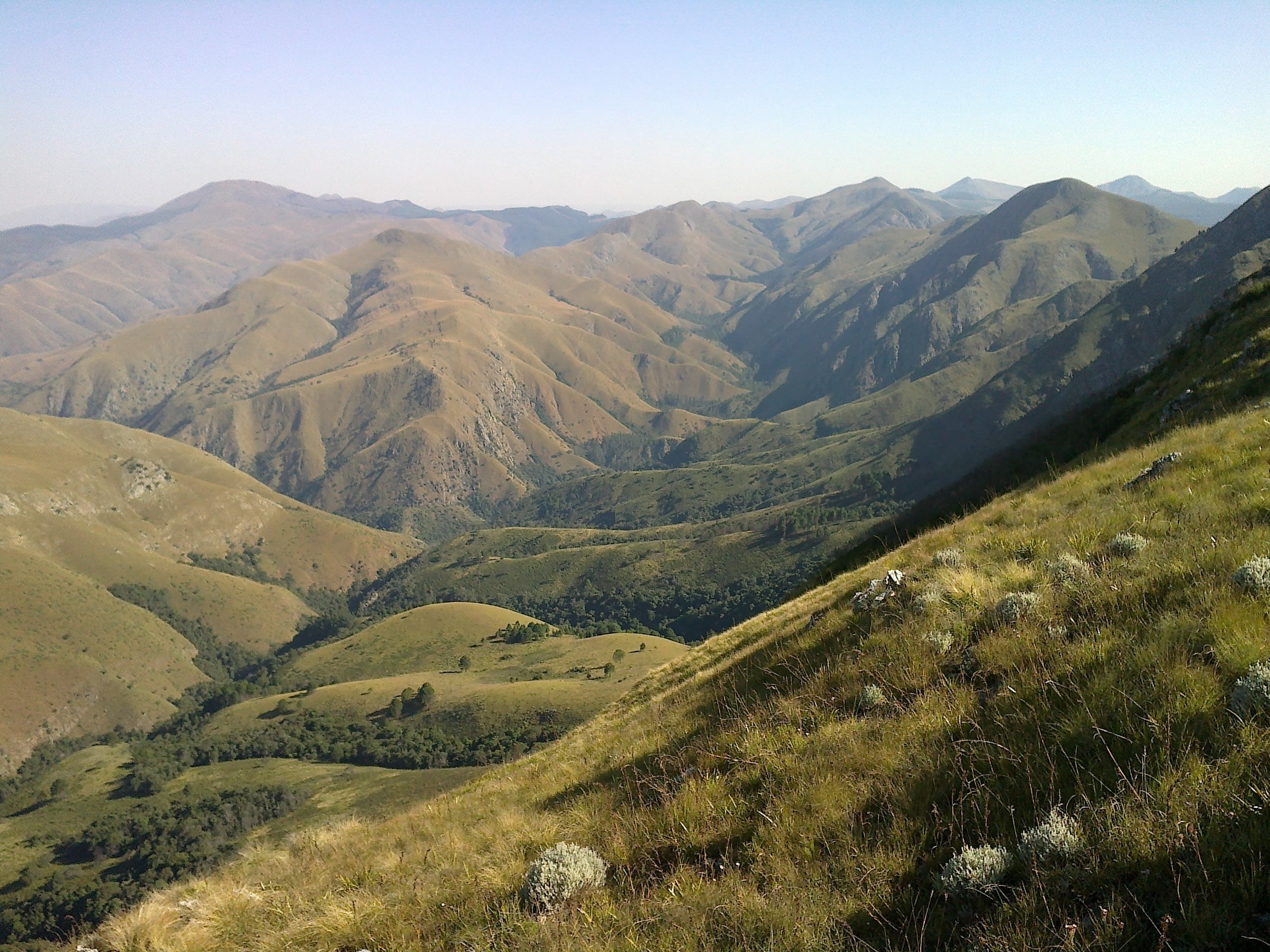 Barberton Makhonjwa Mountains cpoyright Tony Ferrar