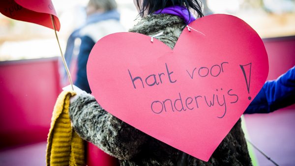 scholen staken op 15 maart