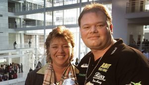 raymond van barneveld zoenen hotel