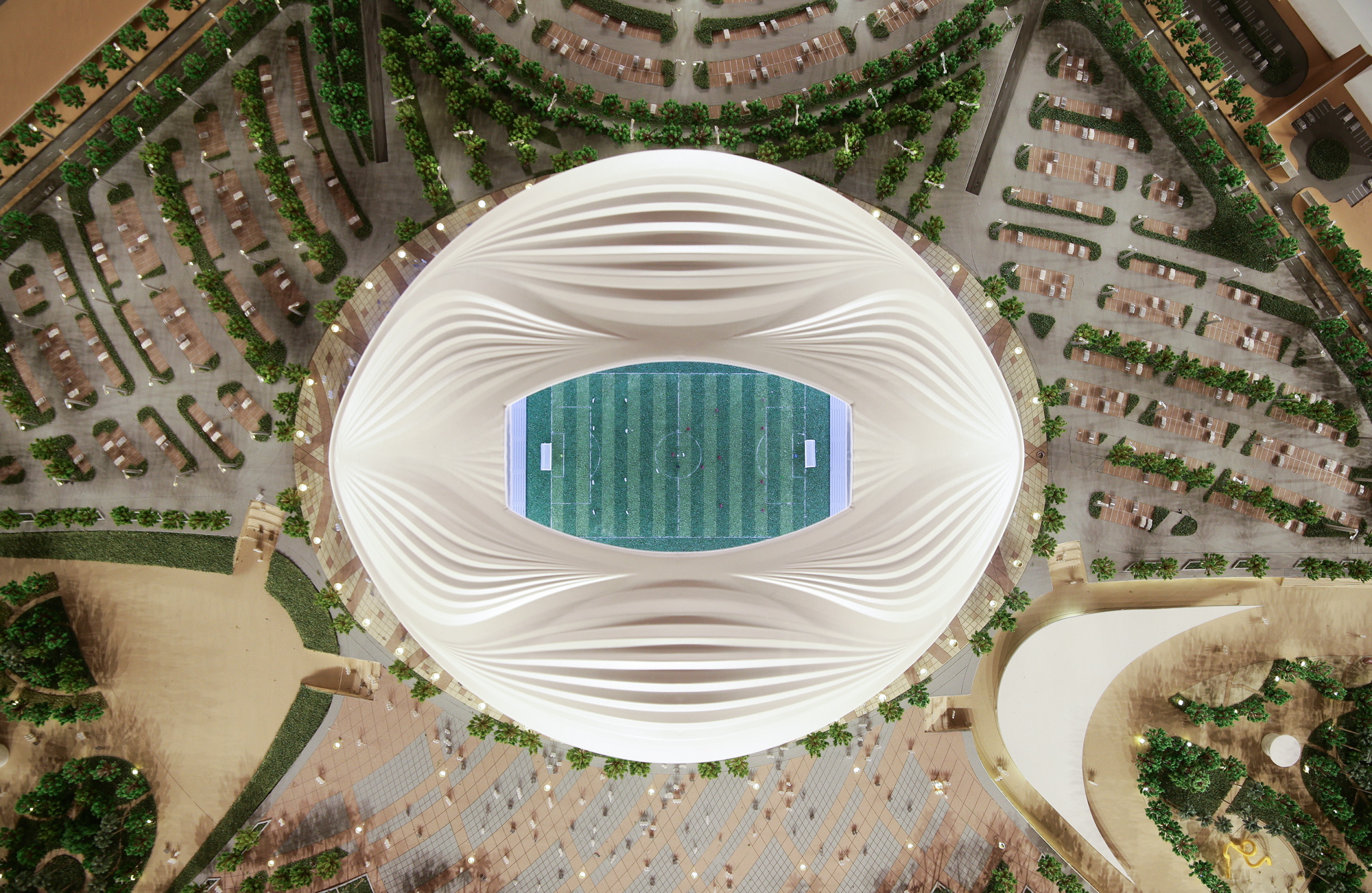 Ковид 2022 году. Футбольный стадион 2022 Катар Заха Хадид. Аль Вакра стадион. Стадион в Катаре Заха Хадид. Стадион Аль Джануб.