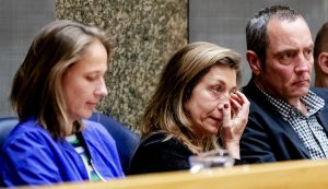moeder faber debat dekker