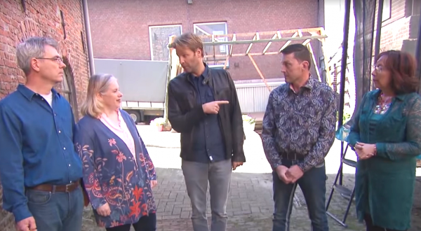Mr-Frank-Visser-doet-uitspraak-recht-van-overpad-garage