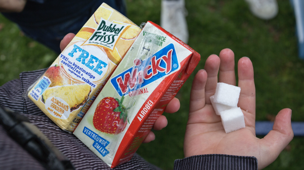 Kinderen drinken liever zoete pakjes drinken