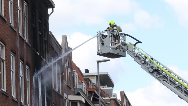 Brand in woonwijk Rotterdam
