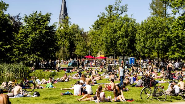 Het hele paasweekend kunnen we rekenen op zon, zon en meer zon