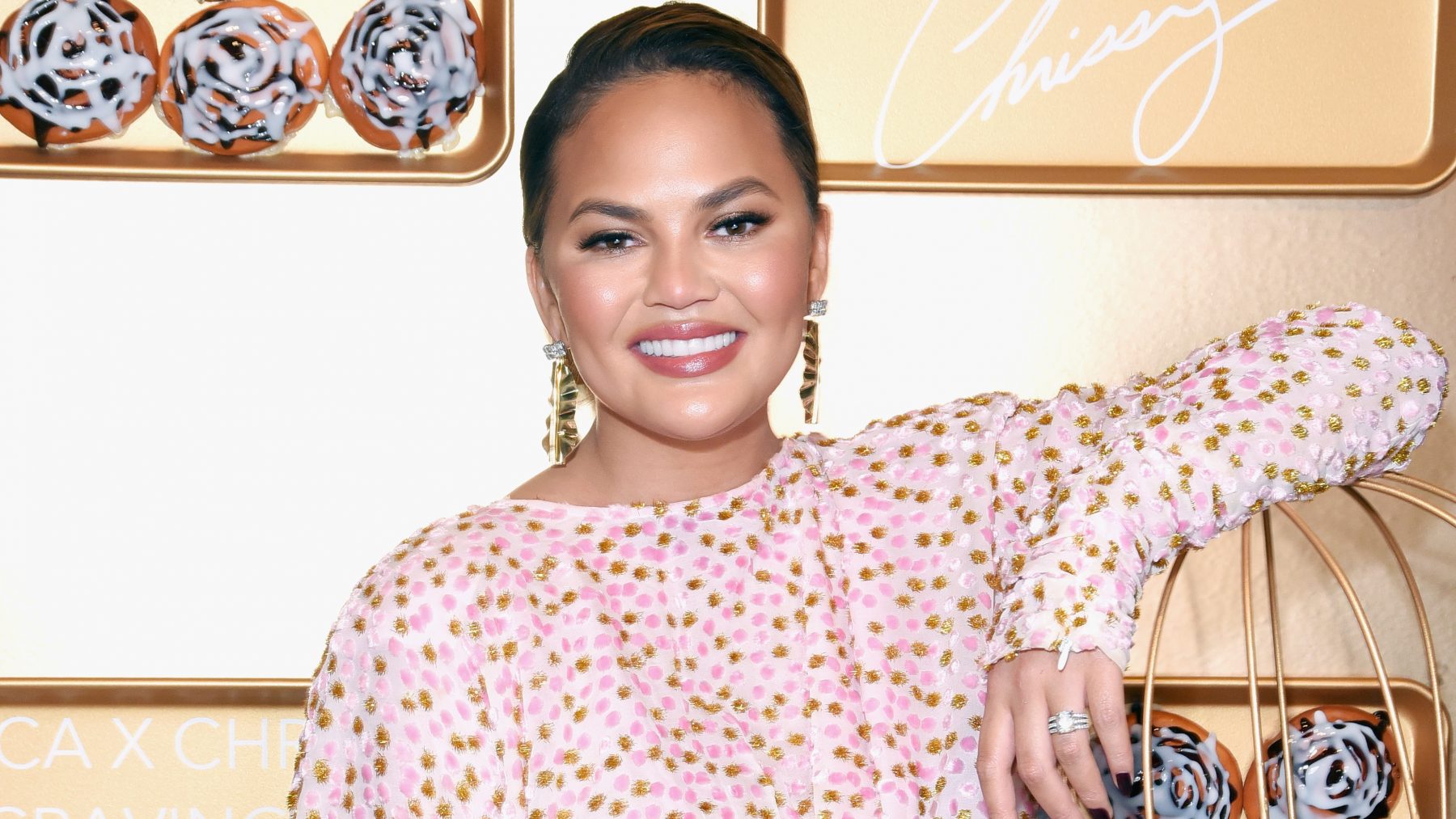 Chrissy Teigen Luna instagram ophef