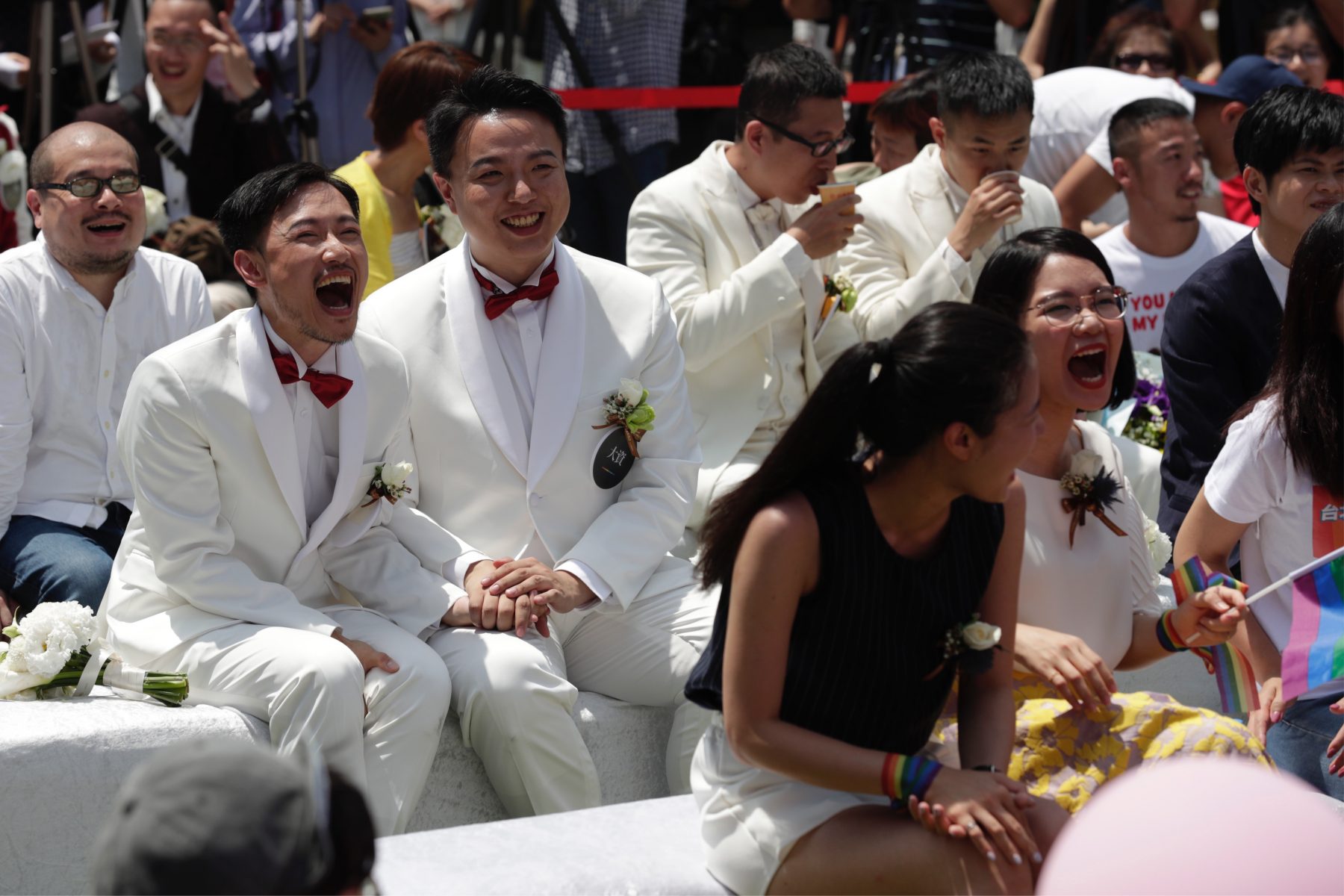 Таиланд однополые браки. Тайвань 2019 однополые браки. Тайваньская свадьба. Свадьба тайванцев. Однополая свадьба.