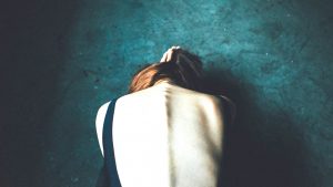 Thumbnail voor 'Anorexia-coach' vaak uit op sex en naaktfoto's van meisjes