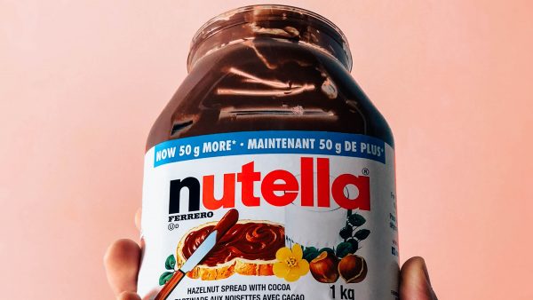 nutellagrootste nutella fabriek ligt stil