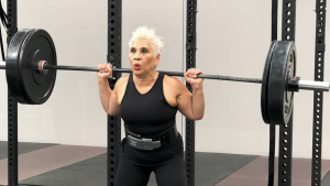 Thumbnail voor IJzersterke vrouw: Ina (72) is opnieuw wereldkampioen powerliften