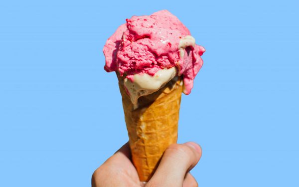 Smeltende ijsjes en klotsende oksels: deze juni was warmste maand ooit