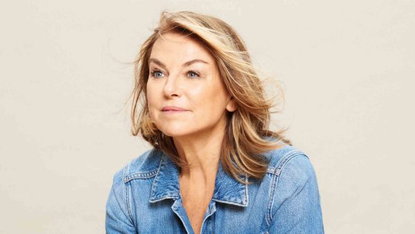 De reden waarom we vreemdgaan volgens relatietherapeut Esther Perel