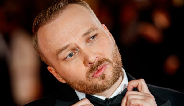 Arjen Lubach maakt lied over Thierry Baudet