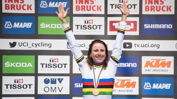 annemiek-van-vleuten-wint-giro-rossa