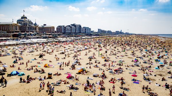 Dit is het weerbericht voor deze zweet hete week: heet, heter, heetst