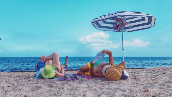 Tentje in de tuin dan maar? 'Vakantie in eigen land wordt onbetaalbaar'
