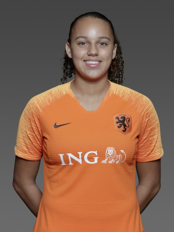 chasity grant knvb