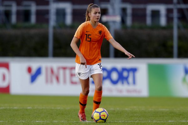 dana philippo knvb