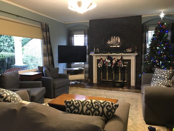 Twilight Swan House Airbnb