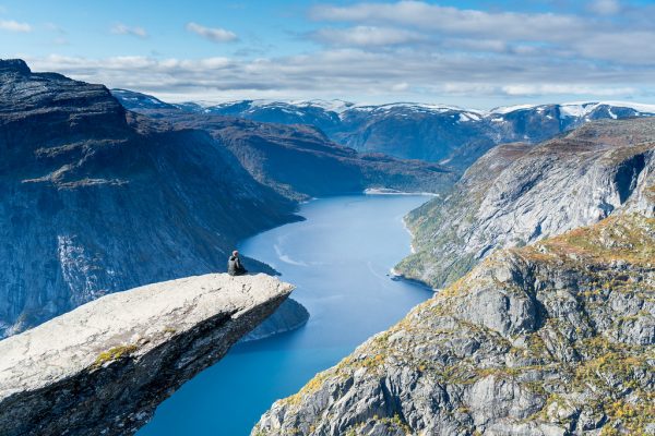 trolltunga noorwegen foter