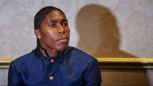 Thumbnail voor Topatleet Semenya over WK-diskwalificatie: 'Ze moeten me van de baan sleuren'