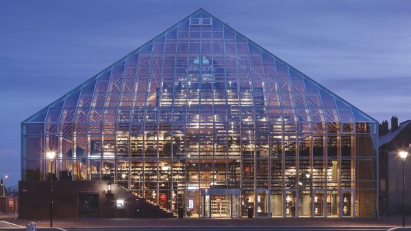 Lijstje mooiste bibliotheken in Nederland De Boekenberg Spijkenisse