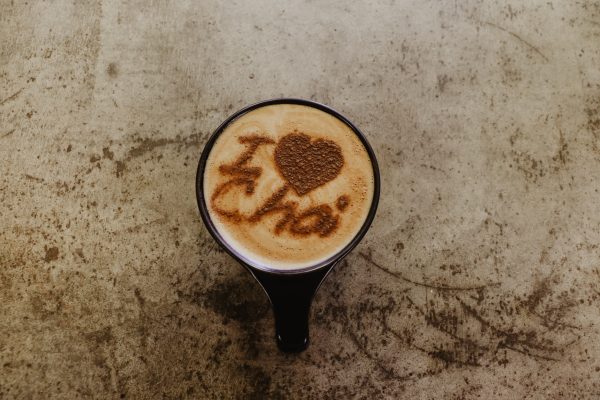 chai latte unsplash