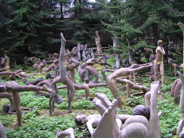 Sculpturen tuin enge plekken foter